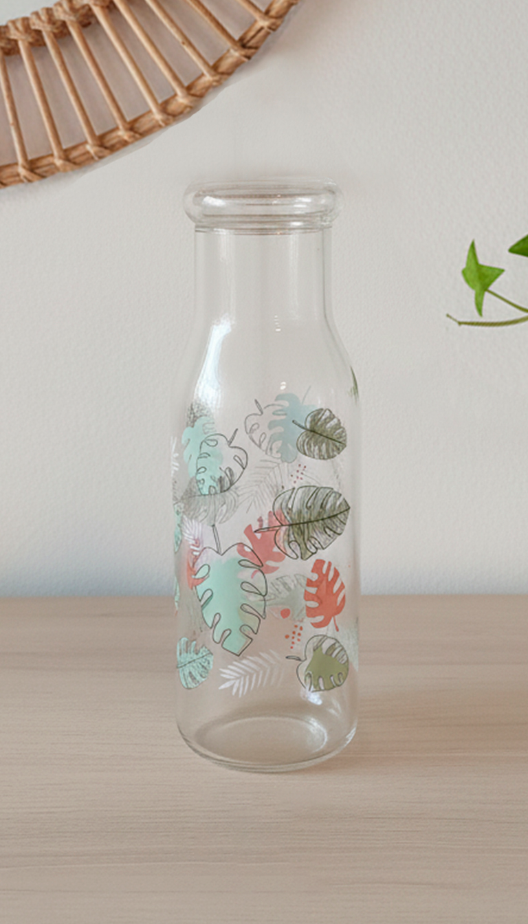 Monstera glass bottle