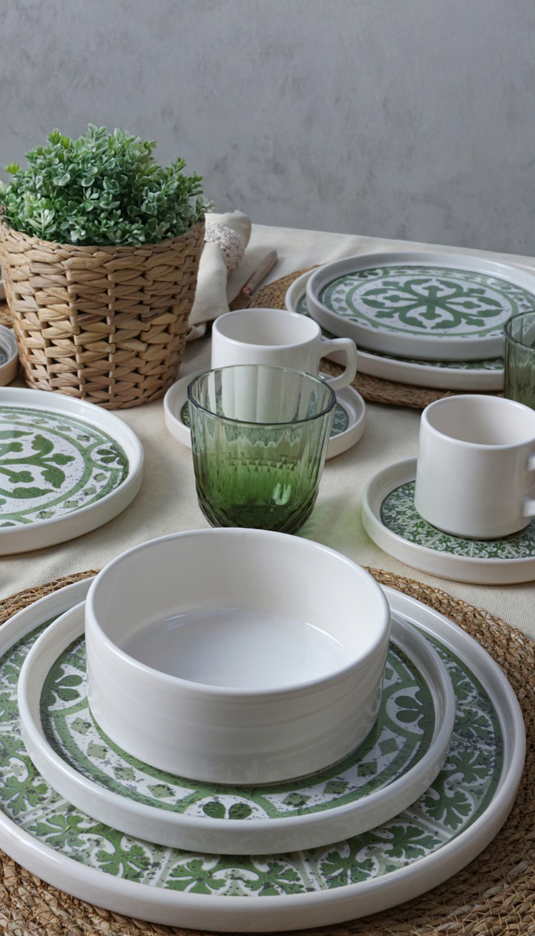 Timeless Stackable Breakfast/Dinner set