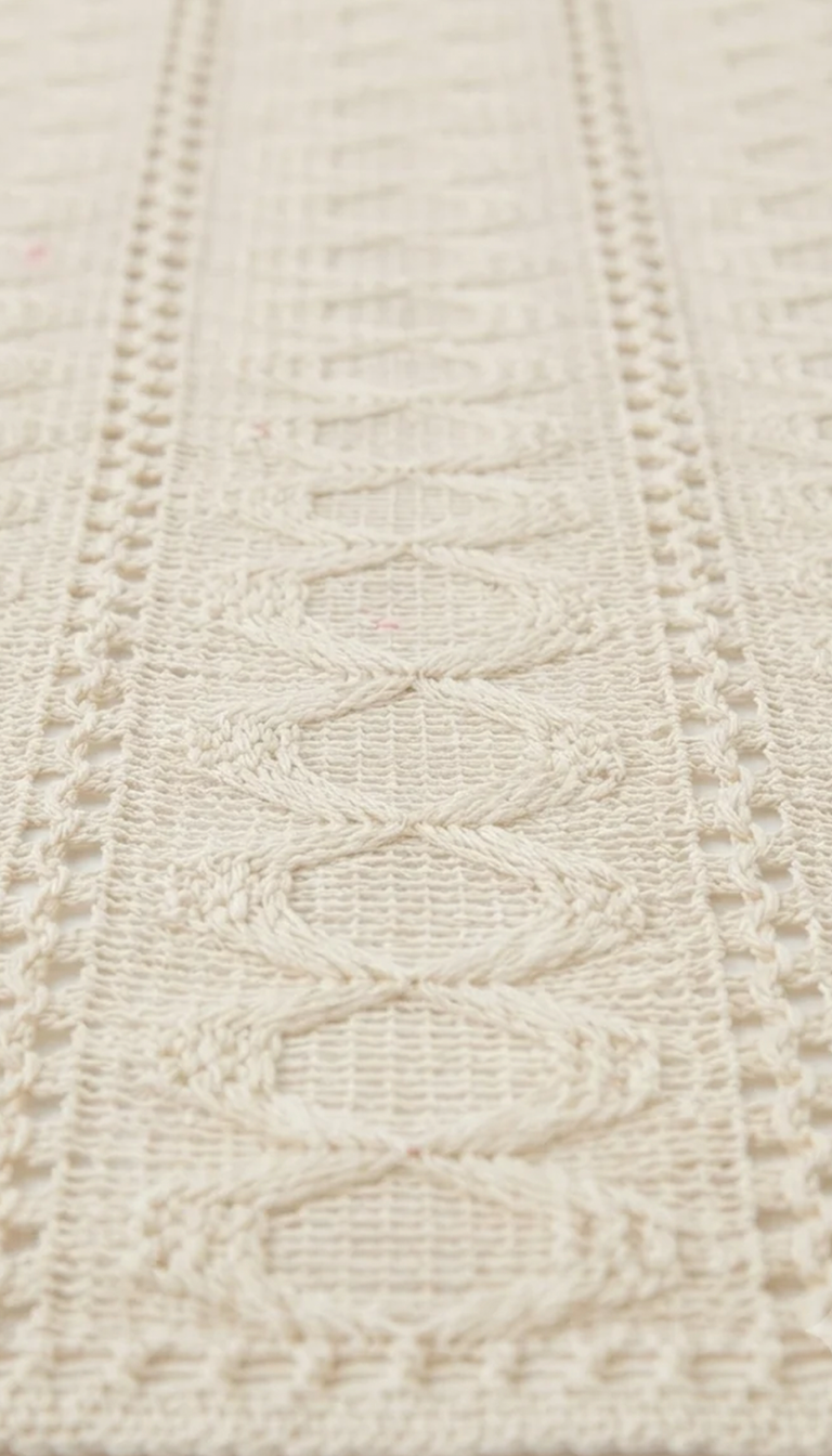 Cable Knit Crochet Table Runner